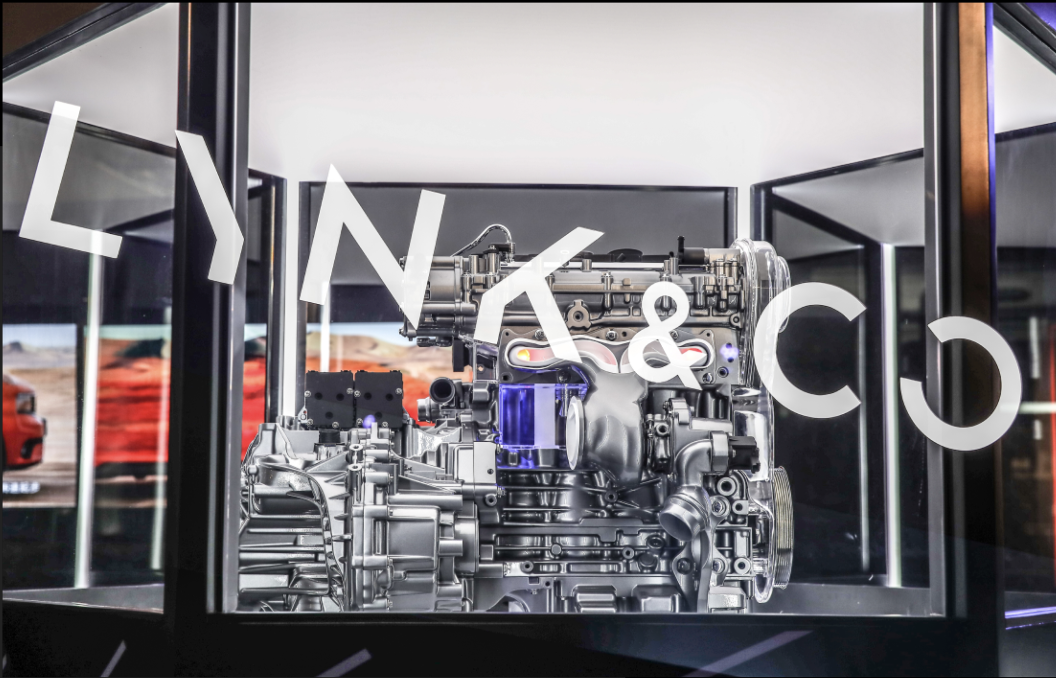 Lynk & Co motor PHEV